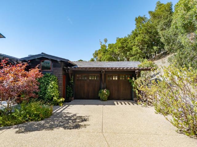 43 Rancho San Carlos Road, Carmel CA: https://media.crmls.org/mediaz/d57a92ff-53fe-4405-94e3-2e1944c021a4.jpg