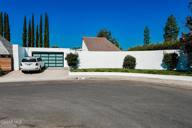 4531 Coolhaven Court, Westlake Village CA: https://media.crmls.org/mediaz/d57b18b3-9085-4a32-8c19-8209d8e6fc14.jpg