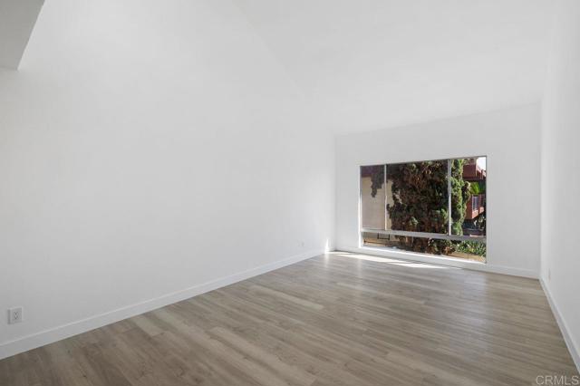 Detail Gallery Image 10 of 23 For 8036 Linda Vista Rd. 2e,  San Diego,  CA 92111 - 1 Beds | 1 Baths