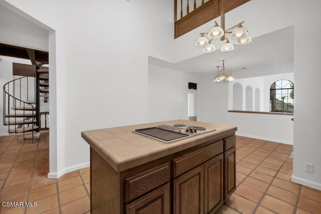 751 Wildwood Avenue, Thousand Oaks CA: https://media.crmls.org/mediaz/d57c7510-840b-40b6-a6cd-b331fe5571c4.jpg