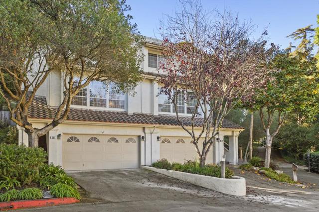 300 Carrera Circle, Aptos CA: https://media.crmls.org/mediaz/d57cb21d-92bc-46f8-9095-b11bb4d4d89a.jpg