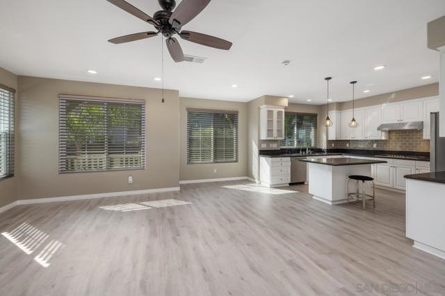 6013 Oakgate Row, La Jolla CA: https://media.crmls.org/mediaz/d57e3efe-c610-467c-b86d-00df5038942b.jpg