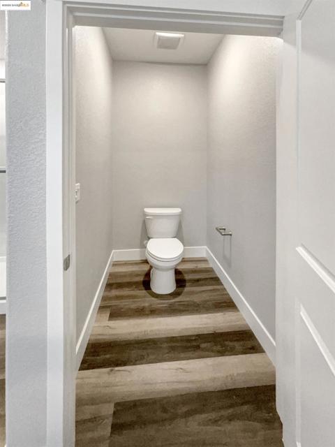 2066 Espana Ln, Rio Vista CA: https://media.crmls.org/mediaz/d57e978a-e91f-4553-8f88-8e0746f2158e.jpg