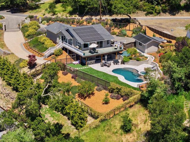 520 Sand Hill Road, Scotts Valley CA: https://media.crmls.org/mediaz/d57ec185-eecc-4ecb-a237-b8cbe4359190.jpg