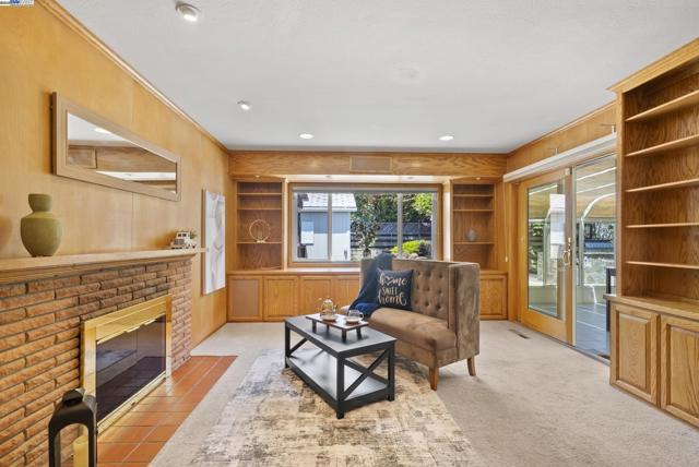 4301 Norris Rd, Fremont CA: https://media.crmls.org/mediaz/d57f6886-a614-4a5f-97fb-483c947785ee.jpg