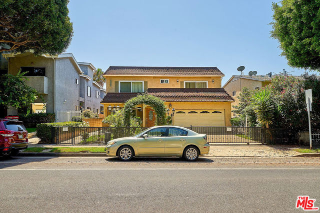 2914 Arizona Avenue photo 2