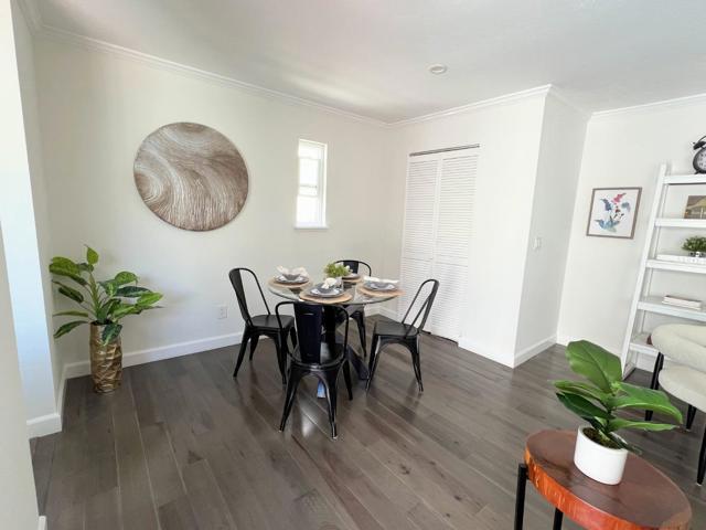 1919 Alameda De Las Pulgas, San Mateo CA: https://media.crmls.org/mediaz/d5804aa8-f5ca-4198-a21c-59445cde5398.jpg