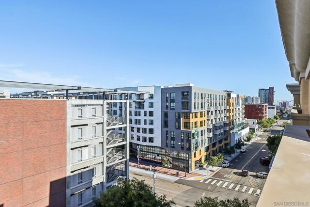 1480 Broadway, San Diego CA: https://media.crmls.org/mediaz/d580c6f0-90a2-47b5-857e-94085d660d35.jpg