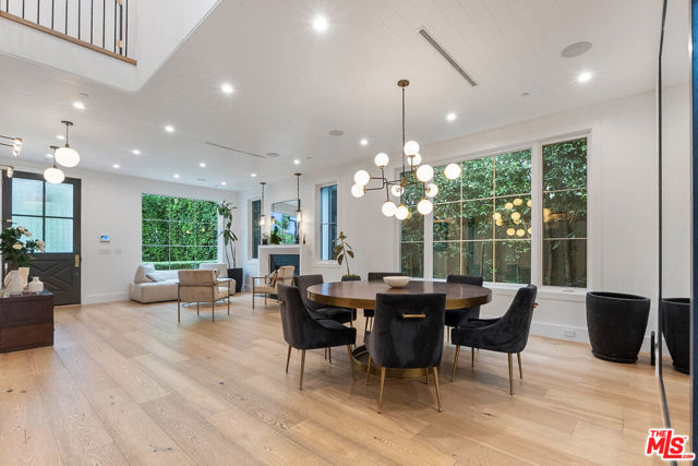 726 N Alta Vista Boulevard, Los Angeles CA: https://media.crmls.org/mediaz/d580f1bd-66aa-4bd8-aeb5-c8952df492dc.jpg