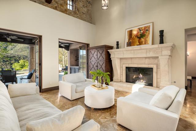 4258 Via Ravello, Rancho Santa Fe CA: https://media.crmls.org/mediaz/d5823f8f-75f7-4e8b-b4f7-3f6222045092.jpg