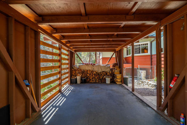 25445 Palomar Road, Idyllwild CA: https://media.crmls.org/mediaz/d582986f-b290-44e0-a2fb-7189cebabfbc.jpg