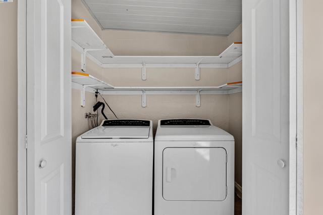 4208 Garland Dr, Fremont CA: https://media.crmls.org/mediaz/d582adc0-5559-469c-ba96-73c3c5434fcd.jpg