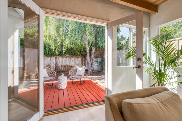 506 Bayview Drive, Aptos CA: https://media.crmls.org/mediaz/d582d138-9796-488f-8f6a-428244ac4451.jpg