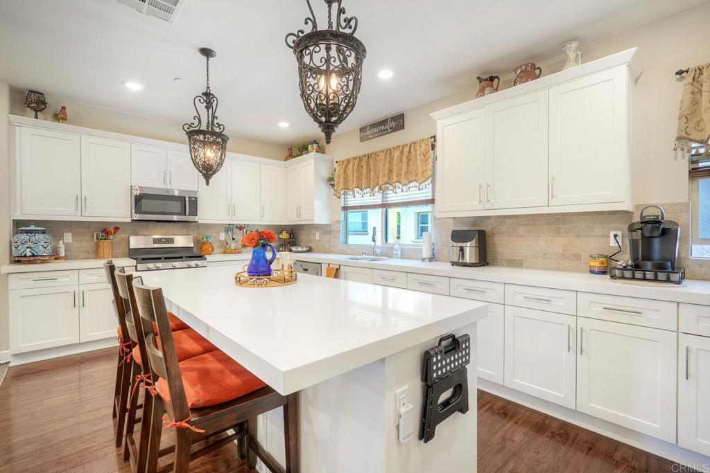 1576 Castillo Way - photo 12