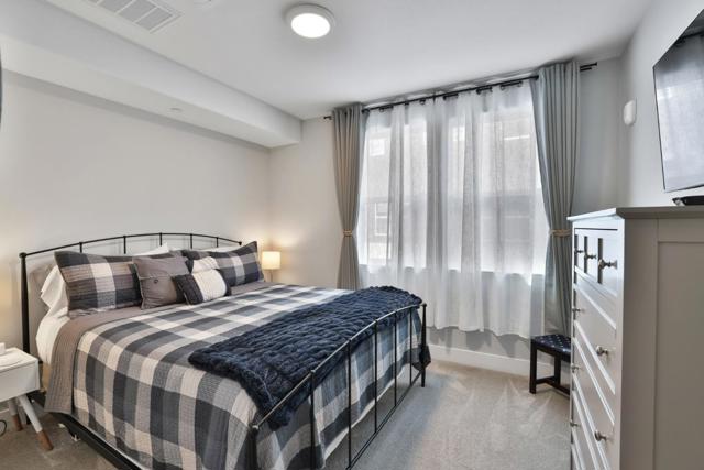 580 Yale Way, San Jose CA: https://media.crmls.org/mediaz/d582f894-6764-4bca-a12e-c3194220a28b.jpg