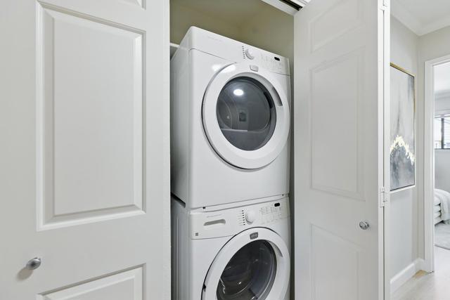 181 Ada Avenue, Mountain View CA: https://media.crmls.org/mediaz/d58328b2-8f31-412a-bf08-619616fa66ae.jpg