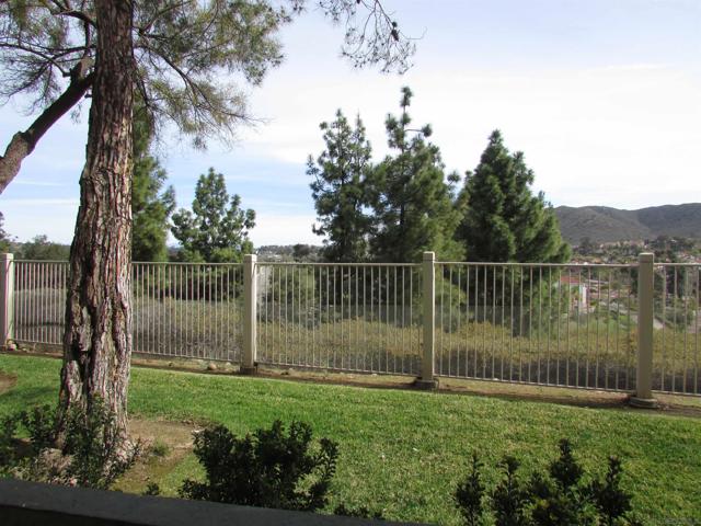 10914 Sabre Hill Dr, San Diego CA: https://media.crmls.org/mediaz/d58425af-575a-4869-b6a2-b7b50e7a61c2.jpg