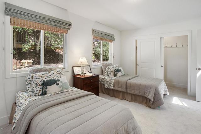 415 Golden Oak Drive, Portola Valley CA: https://media.crmls.org/mediaz/d58444bd-24ce-4946-be20-7ce183308df4.jpg