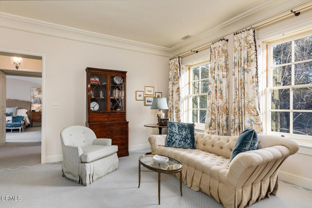 1425 Lombardy Road, Pasadena CA: https://media.crmls.org/mediaz/d584503a-2fc6-4259-8cfb-862f5b9e0d64.jpg