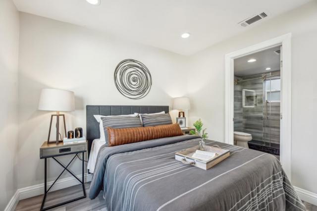 277 Munich Street, San Francisco CA: https://media.crmls.org/mediaz/d5846d2e-2172-4f34-8d9a-04904fe7a489.jpg