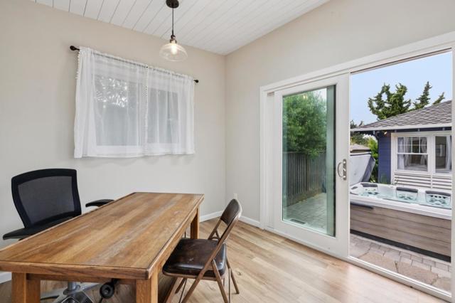 3279 N Cabrillo Highway, Half Moon Bay CA: https://media.crmls.org/mediaz/d5849043-9e4e-4235-8adb-40f0b4606a2e.jpg