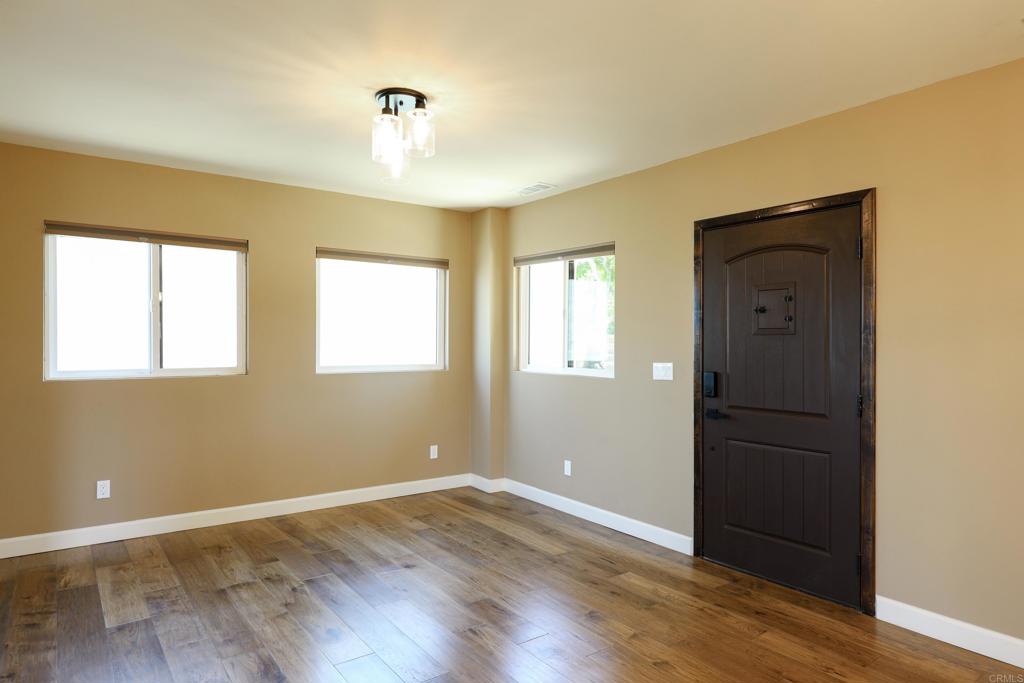 4960 Vista Pl - photo 5