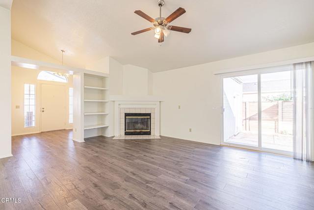 Detail Gallery Image 9 of 50 For 20046 Canyon View Dr, Santa Clarita,  CA 91351 - 3 Beds | 2 Baths