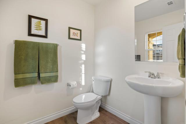 Detail Gallery Image 26 of 38 For 34668 Butte Ct, Murrieta,  CA 92563 - 3 Beds | 2/1 Baths