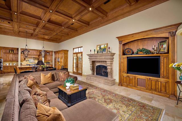 Detail Gallery Image 13 of 42 For 18482 Calle Tramonto, Rancho Santa Fe,  CA 92091 - 6 Beds | 6/1 Baths