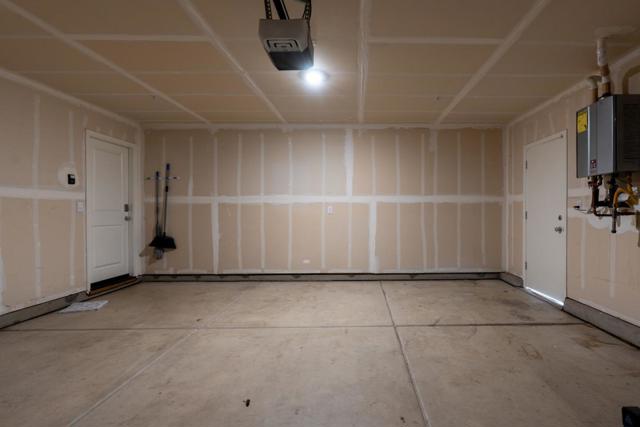 274 White Rim Court, Merced CA: https://media.crmls.org/mediaz/d589f4a0-bbea-4735-a07c-d3807e9b1d3c.jpg