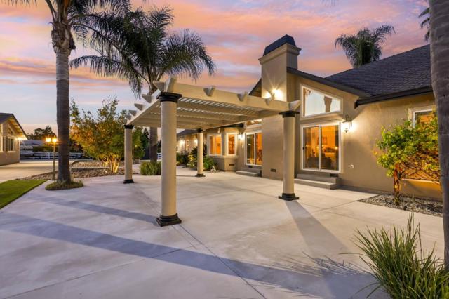 12755 Santa Teresa Boulevard, San Martin CA: https://media.crmls.org/mediaz/d58a68e5-ab5c-46f7-8b61-26c4c687fd73.jpg