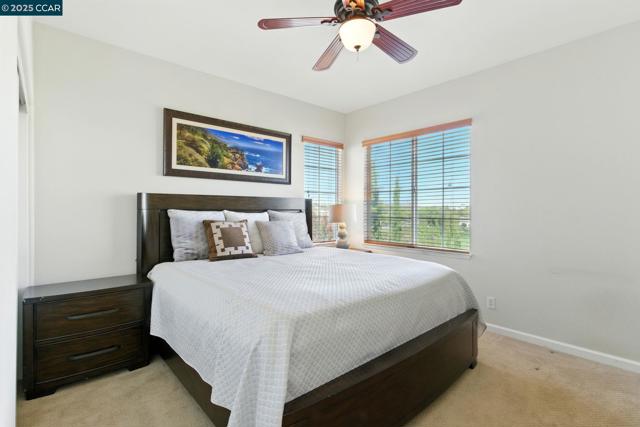 416 Ustilago Ct, San Ramon CA: https://media.crmls.org/mediaz/d58bc1d2-2b60-4458-8745-e20a159044ce.jpg