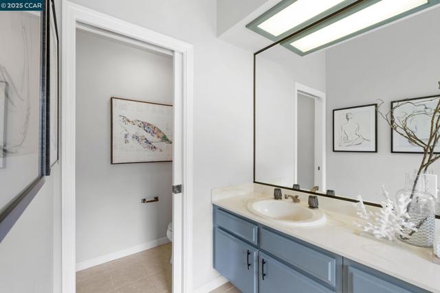 4728 Buckboard Way, Richmond CA: https://media.crmls.org/mediaz/d58d2ec8-0d3b-46b7-a713-3a704def9597.jpg