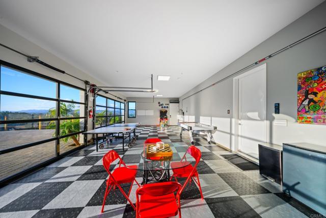 42950 Ivy Street, Murrieta CA: https://media.crmls.org/mediaz/d58e1cf8-be22-472a-8e68-4a572d6c1aa2.jpg