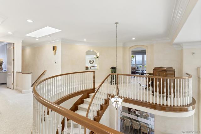 617 Gage Drive, San Diego CA: https://media.crmls.org/mediaz/d58e4f7c-17c5-40ce-9c30-d2cfec6b7315.jpg