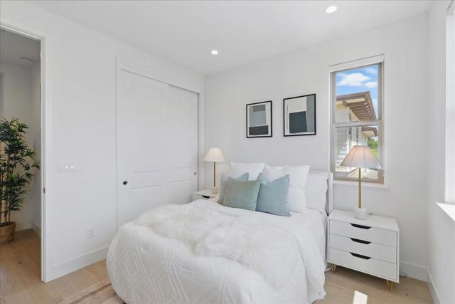 332 Marquetta Circle, Mountain View CA: https://media.crmls.org/mediaz/d58e7fdd-85d8-4dec-b545-b6304268c737.jpg