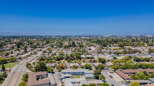 775 E Duane Avenue, Sunnyvale CA: https://media.crmls.org/mediaz/d58f25e4-bf8c-43da-99ed-49d11a8ffc0f.jpg