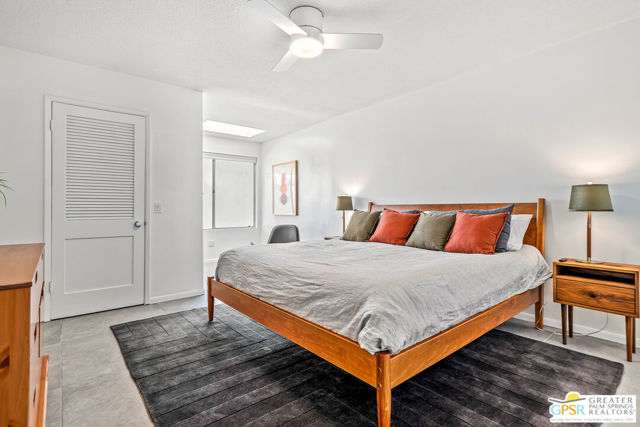 344 E Avenida Granada, Palm Springs, CA 92264