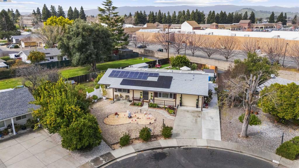 148 Olympic Cir