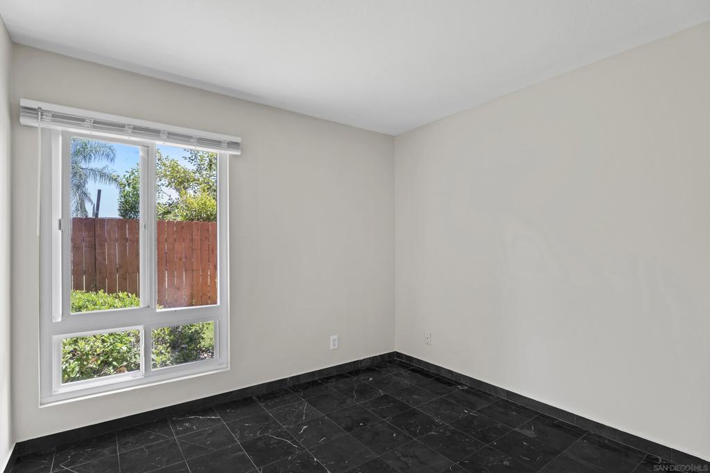 512 Sandalwood - photo 11