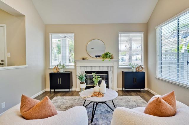 304 Windmill Park Lane, Mountain View CA: https://media.crmls.org/mediaz/d5910803-bd05-4fdd-bbbd-a6778534d0b6.jpg