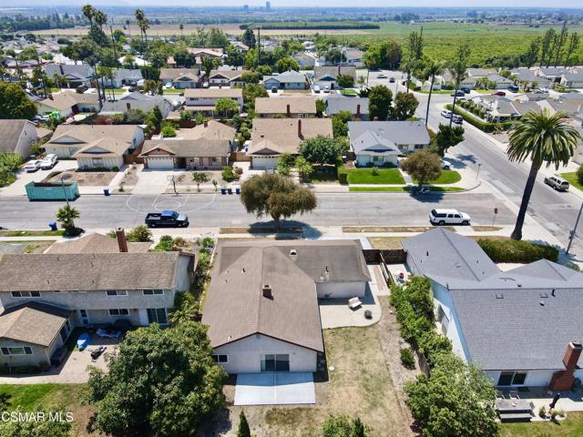 8123 Tiara Street, Ventura CA: https://media.crmls.org/mediaz/d5919778-c75f-4c89-ac69-53c64faa1e5d.jpg