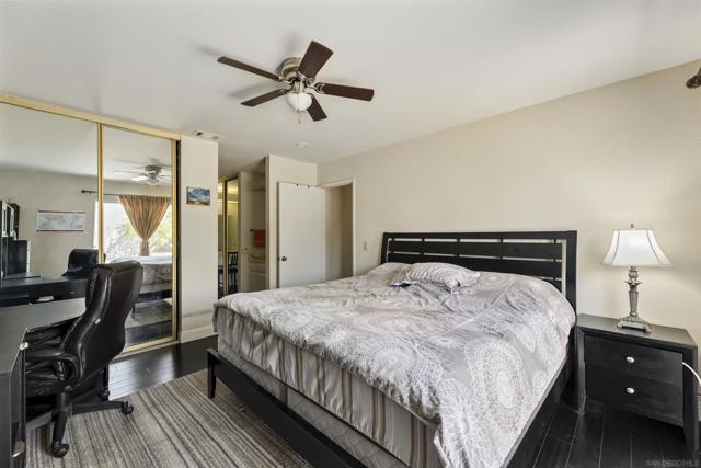 1247 Armstrong Cir, Escondido CA: https://media.crmls.org/mediaz/d59238ca-9324-4423-a4bf-bf48c8684a54.jpg
