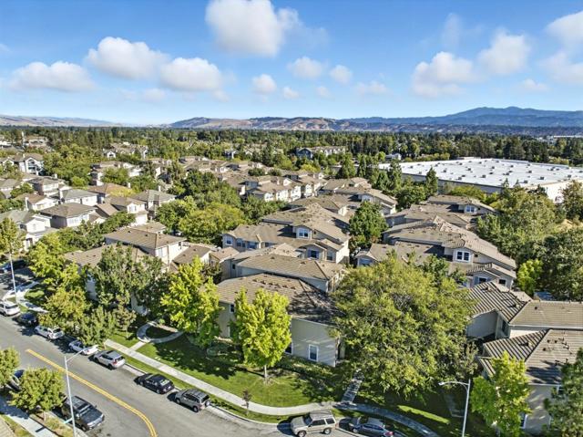 561 Manhattan Place, San Jose CA: https://media.crmls.org/mediaz/d5931767-b789-4134-bcc9-e65edffd58f0.jpg