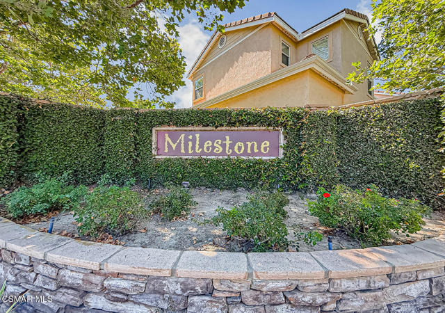 2511 Aurora Lane, Simi Valley CA: https://media.crmls.org/mediaz/d5934e9b-0840-4ef5-aaec-421b60ef3564.jpg