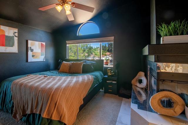 40112 Adian Court, Temecula CA: https://media.crmls.org/mediaz/d5937a3f-698e-4ea0-9a4b-f995adc2c00b.jpg