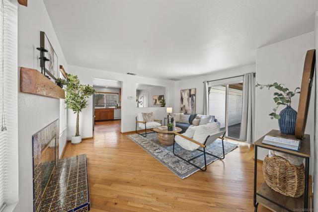 1255 St Helena, Chula Vista CA: https://media.crmls.org/mediaz/d593f60a-2721-497a-ae86-467e4135b458.jpg