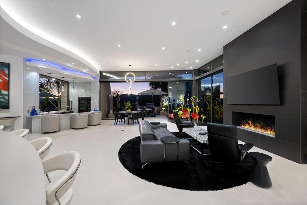 MLS #219136371DA image #23