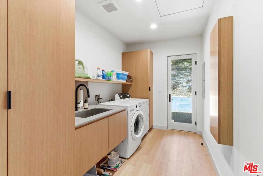 MLS #26829927 image #37