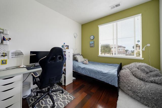 4455 Ocean Heights Court, Seaside CA: https://media.crmls.org/mediaz/d596660c-5d01-4b3f-a85b-e4f9d76483c2.jpg